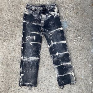 Free People black tie dyed cutoff jeans